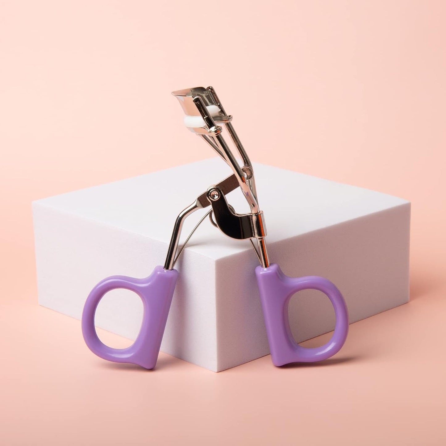 Professional Eyelash Curler with Silicone Pad | Long-Lasting Lift & Natural Curl