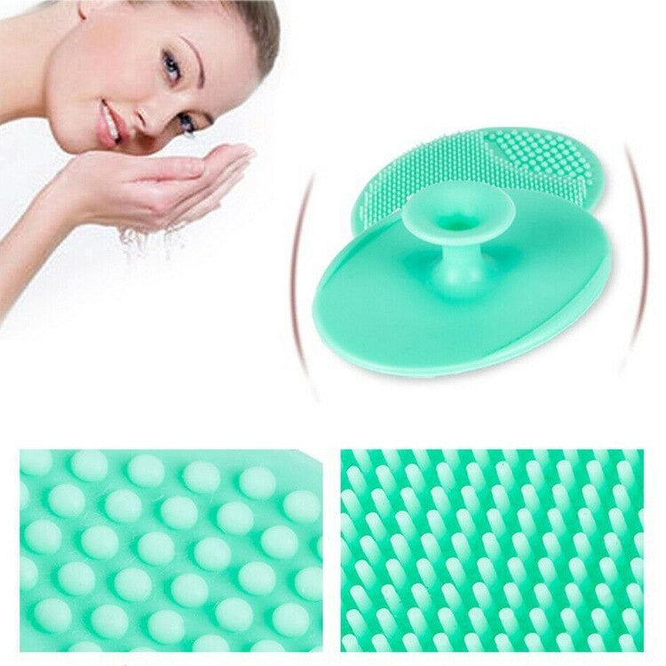 Soft Silicone Face Cleansing Brush Pad | Gentle Exfoliating & Deep Pore Cleansing Tool